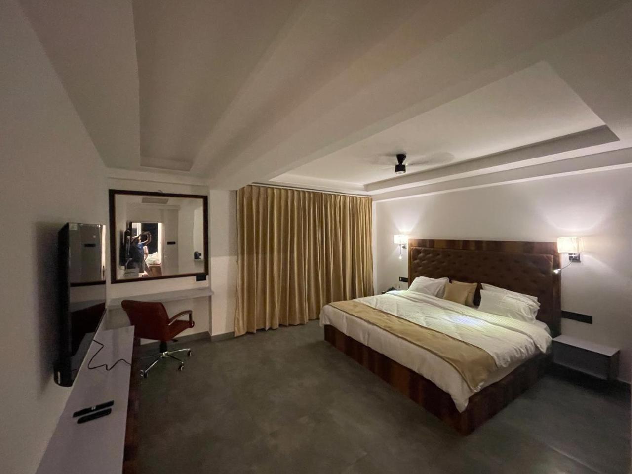 Blue Angel Guest House Shillong Eksteriør bilde